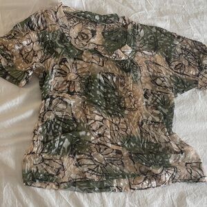 Symmetry Short-Sleeve Sheer Floral Top in Green and Beige